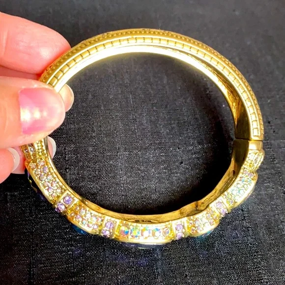 Heidi Daus Black Diamond Crystal Stone Bracelet - Picture 3 of 7